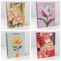 Пакет подарочный "Цветы" (микс 398) 30*41,5*12 210г 1/20 1/80 Арт: 000398A