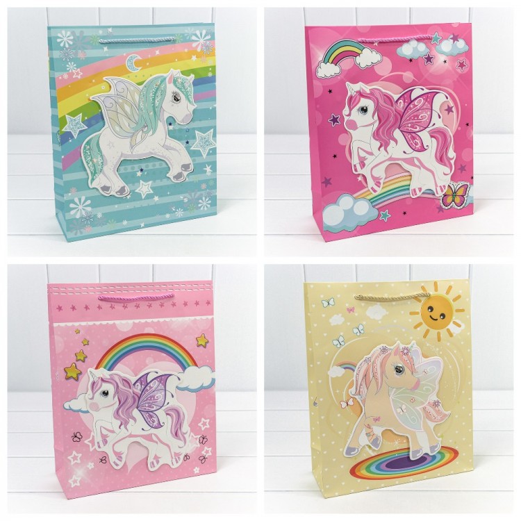 Пакет подарочный с 3D аппликацией "Единороги" (микс) 26*32*10 210г 1/20 1/240 Арт: 000333C